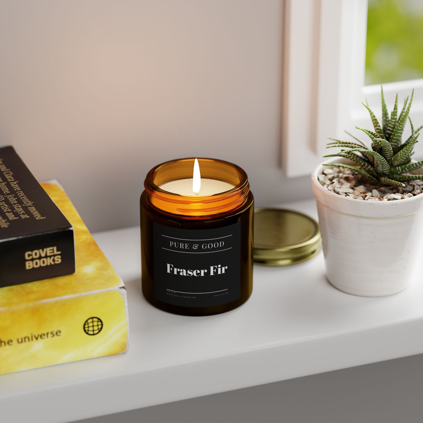 Fraser Fir Scented Candle (4 oz, 9 oz)