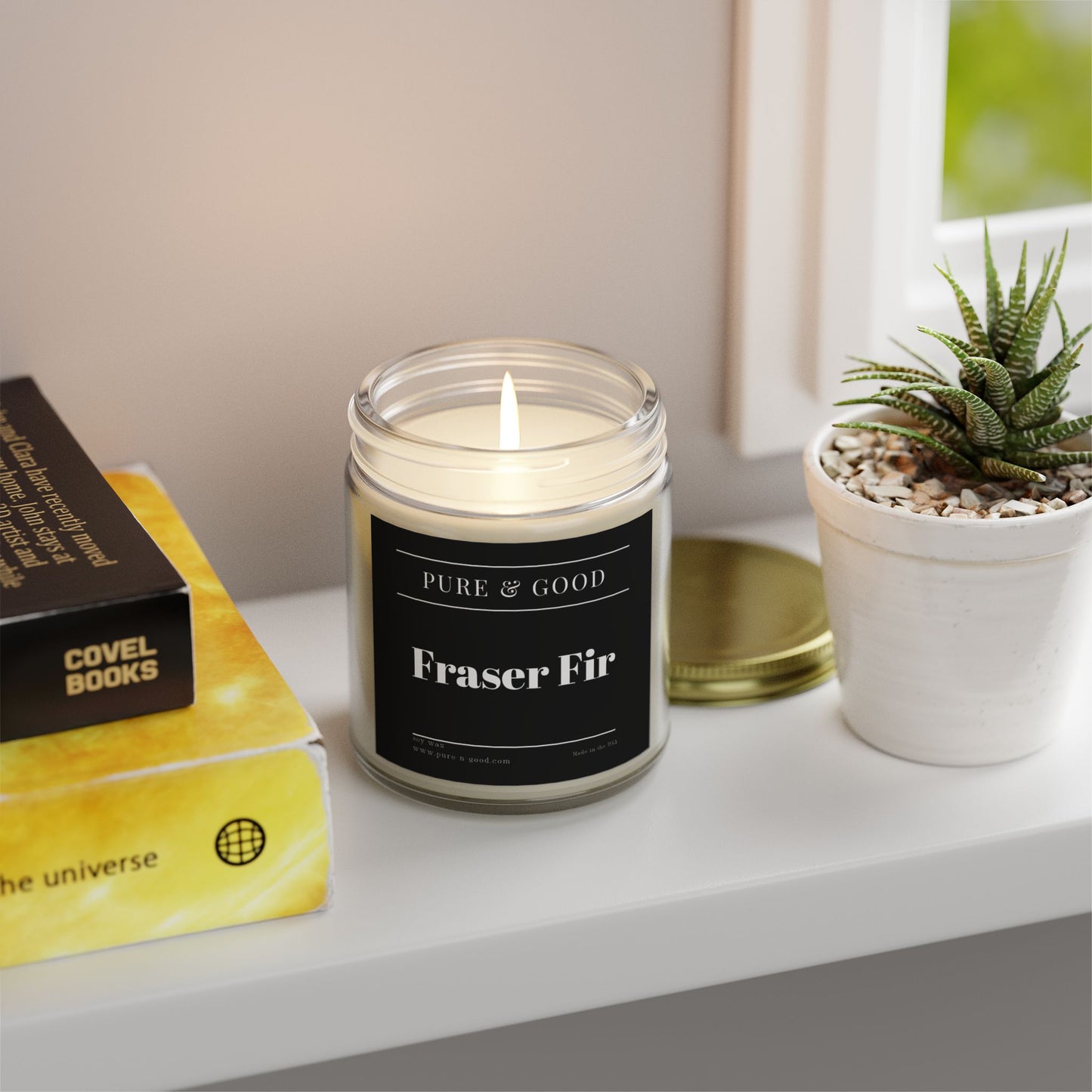 Fraser Fir Scented Candle (4 oz, 9 oz)